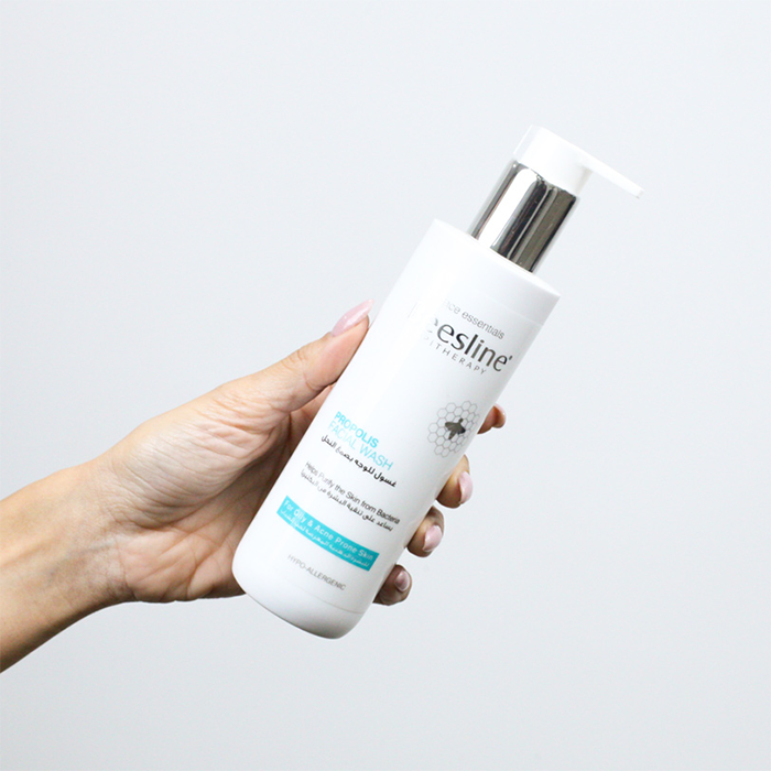 BEESLINE PROPOLIS FACIAL WASH 250 ML