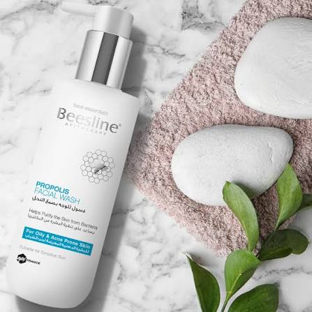 BEESLINE PROPOLIS FACIAL WASH 250 ML